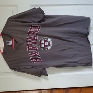 N/A Harvard t shirt